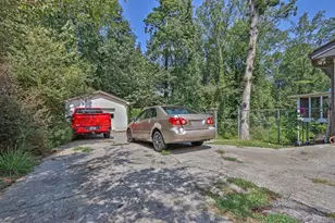 5645 Nottingham Dr NW, Lilburn, GA 30047 - Photo 32