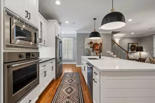 1251 Brickton Dr NW, Atlanta, GA 30318 - Photo 8