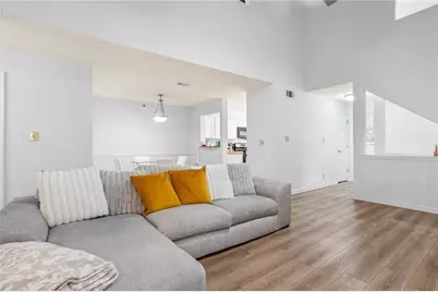 3960 Riverlook Parkway SE #207, Marietta, GA 30067 - Photo 4