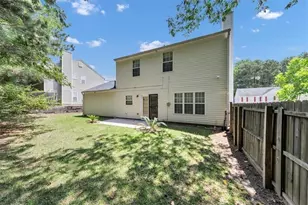 5745 Old Carriage Dr, Atlanta, GA 30349 - Photo 26