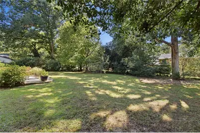 56 Bonnie Lane NW, Lilburn, GA 30047 - Photo 32