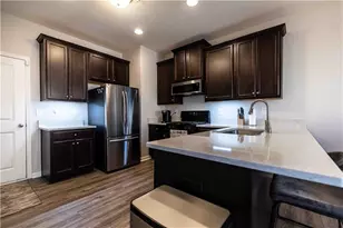 3504 Castleberry Village Cir, Cumming, GA 30040 - Photo 6