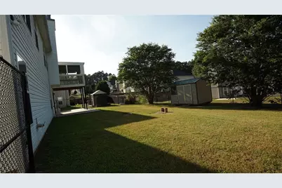2010 Hillspring Lane, Lithonia, GA 30058 - Photo 4
