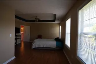 2010 Hillspring Ln, Lithonia, GA 30058 - Photo 18