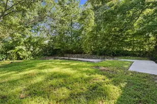 1355 Westview Dr SW, Atlanta, GA 30310 - Photo 20