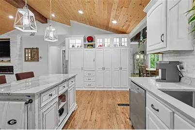 301 Cross Creek Trail, Demorest, GA 30535 - Photo 18