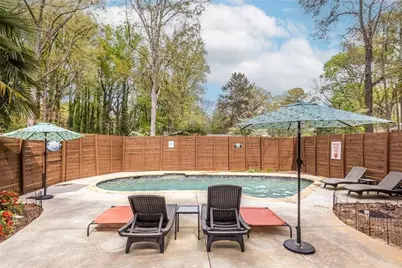 3360 Embry Hills Drive, Atlanta, GA 30341 - Photo 4