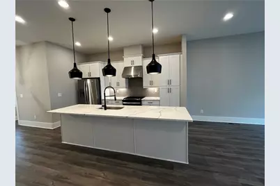 2011 Oak Lane NW, Atlanta, GA 30318 - Photo 2