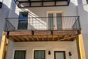 2011 Oak Ln NW, Atlanta, GA 30318 - Photo 1