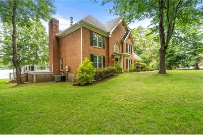 75 Spring Ridge Ct, Newnan, GA 30265 - Photo 2
