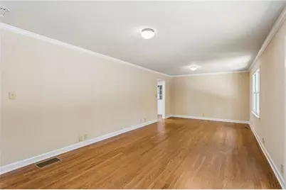 805 Gettysburg Trail NE, Kennesaw, GA 30144 - Photo 8