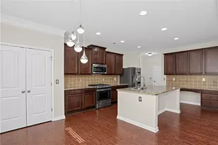 1815 Habersham Villa Dr, Cumming, GA 30041 - Photo 10
