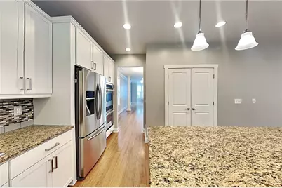 2110 Old Georgian Terrace NW, Atlanta, GA 30318 - Photo 8