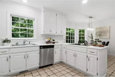 12200 Wexford Club Drive, Roswell, GA 30075 - Photo 16