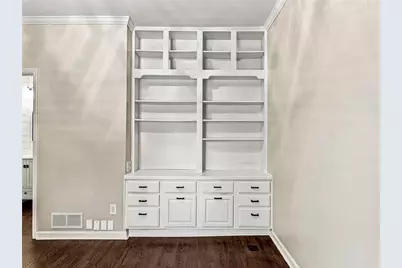 [Address not provided], Roswell, GA 30075 - Photo 6