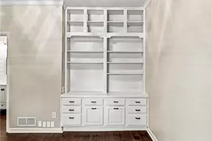 [Address not provided], Roswell, GA 30075 - Photo 6