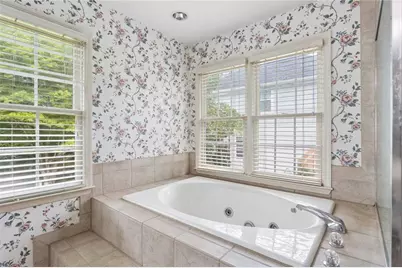 1802 Hunters Glen NE, Marietta, GA 30062 - Photo 28