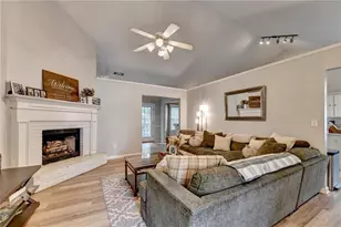 3079 Sweetbriar Walk, Snellville, GA 30039 - Photo 8