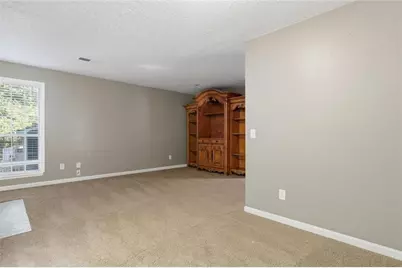 10690 Plantation Bridge Drive, Johns Creek, GA 30022 - Photo 8