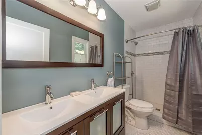 419 S Howard Street SE, Atlanta, GA 30317 - Photo 14