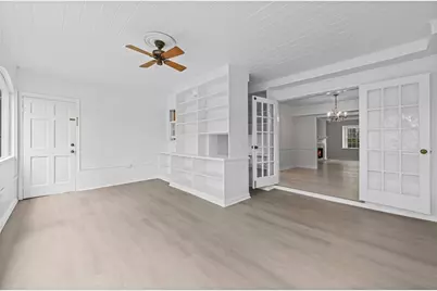 70 Chaumont Square NW, Atlanta, GA 30327 - Photo 20