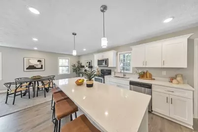 2501 Sandy Court, Marietta, GA 30066 - Photo 10