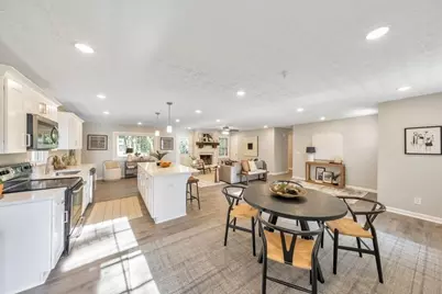 2501 Sandy Court, Marietta, GA 30066 - Photo 8