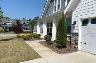 13 Candlewood Ln, Hoschton, GA 30548 - Photo 4