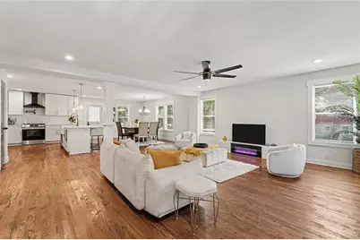 770 Waters Drive SW, Atlanta, GA 30310 - Photo 2
