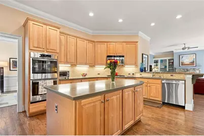 510 Wembley Circle, Sandy Springs, GA 30328 - Photo 18