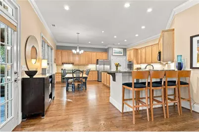 510 Wembley Circle, Sandy Springs, GA 30328 - Photo 12