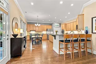 510 Wembley Cir, Sandy Springs, GA 30328 - Photo 12