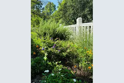 1001 Cannongate Crossing SW, Marietta, GA 30064 - Photo 2