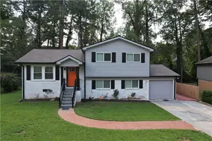 3278 Amhurst Dr NW, Atlanta, GA 30318 - Photo 2