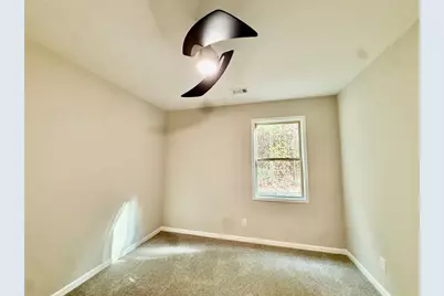 5190 Amberland Square, Atlanta, GA 30349 - Photo 16