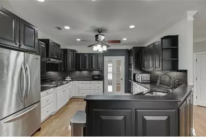 2727 Bearcreek Place, Buford, GA 30519 - Photo 16