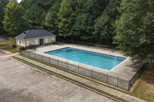 703 Country Grove Ln, Auburn, GA 30011 - Photo 60