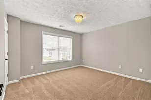 703 Country Grove Ln, Auburn, GA 30011 - Photo 36