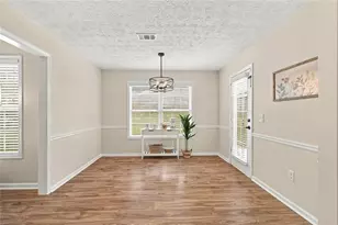 703 Country Grove Ln, Auburn, GA 30011 - Photo 20