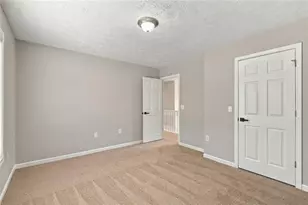 703 Country Grove Ln, Auburn, GA 30011 - Photo 44