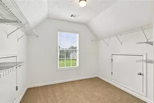 703 Country Grove Ln, Auburn, GA 30011 - Photo 34