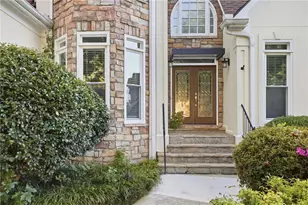 1820 Eagle Summit Ct, Lawrenceville, GA 30043 - Photo 2