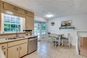 1660 Northwoods Dr, Marietta, GA 30066 - Photo 8