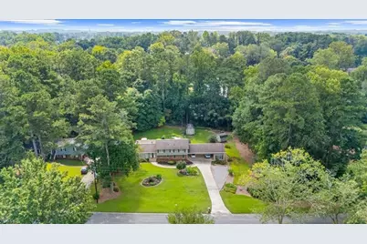 1660 Northwoods Drive, Marietta, GA 30066 - Photo 22