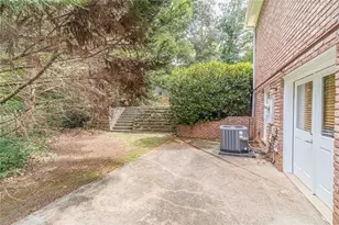 4400 Sirrocco Ln SW, Lilburn, GA 30047 - Photo 62