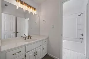4400 Sirrocco Ln SW, Lilburn, GA 30047 - Photo 38