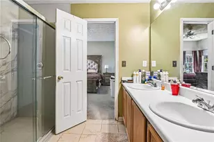 1117 W Shore Dr, Riverdale, GA 30296 - Photo 12