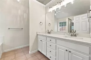 1422 Fountain Lakes Dr, Lawrenceville, GA 30043 - Photo 20