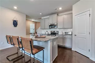 1536 Bassett St, Stone Mountain, GA 30083 - Photo 8