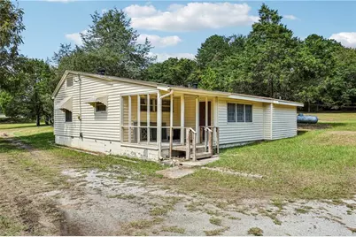 8799 Pleasant Hill Road, Lithonia, GA 30058 - Photo 10